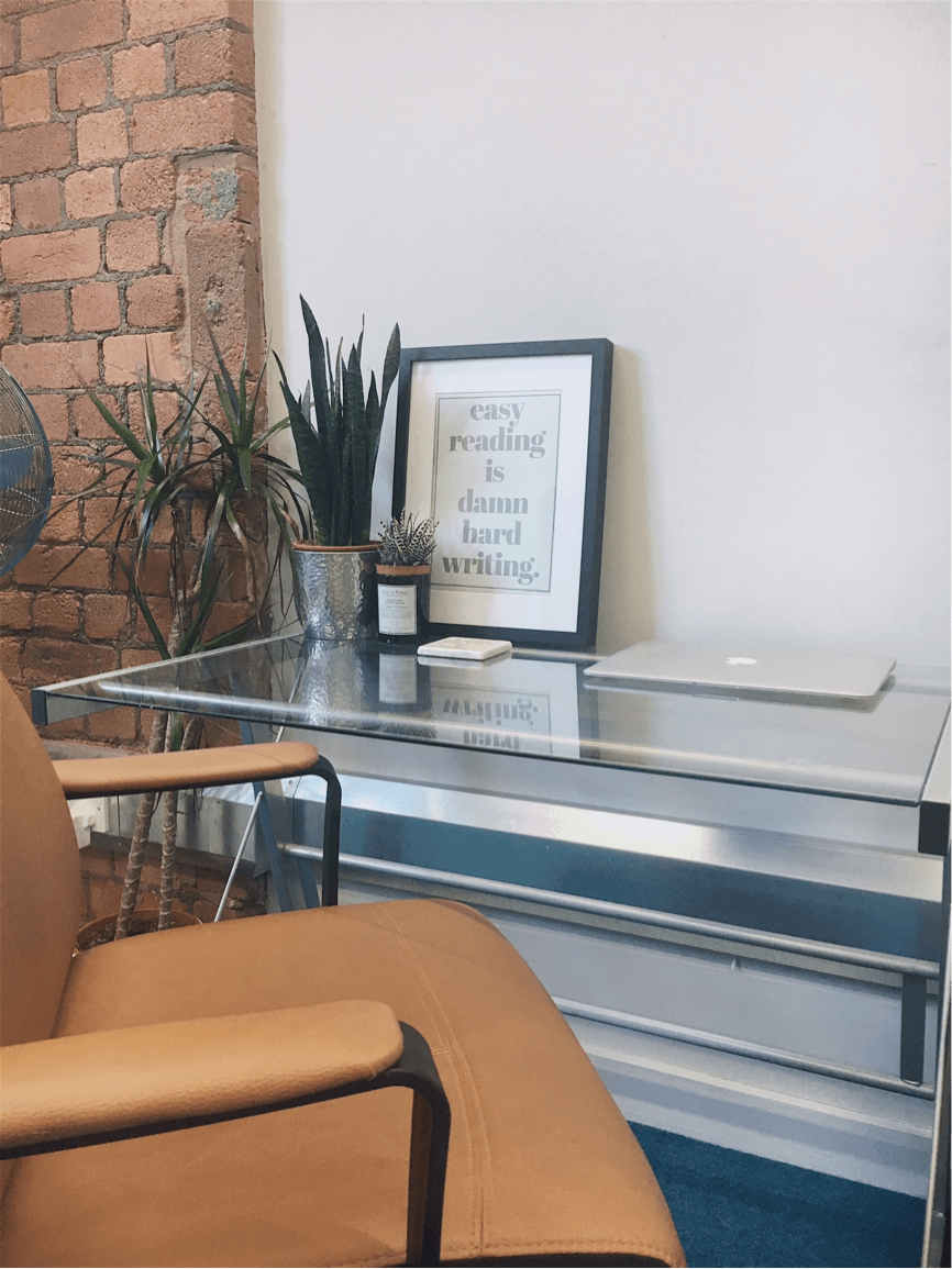 The desk of freelance copywriter Ellen Holcombe